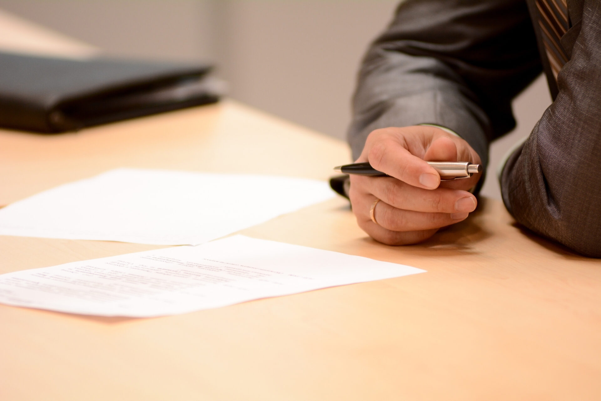 Gestionnaire de patrimoine - Laroche Gestion Patrimoine Gestionnaire de patrimoine - Laroche Gestion Patrimoine